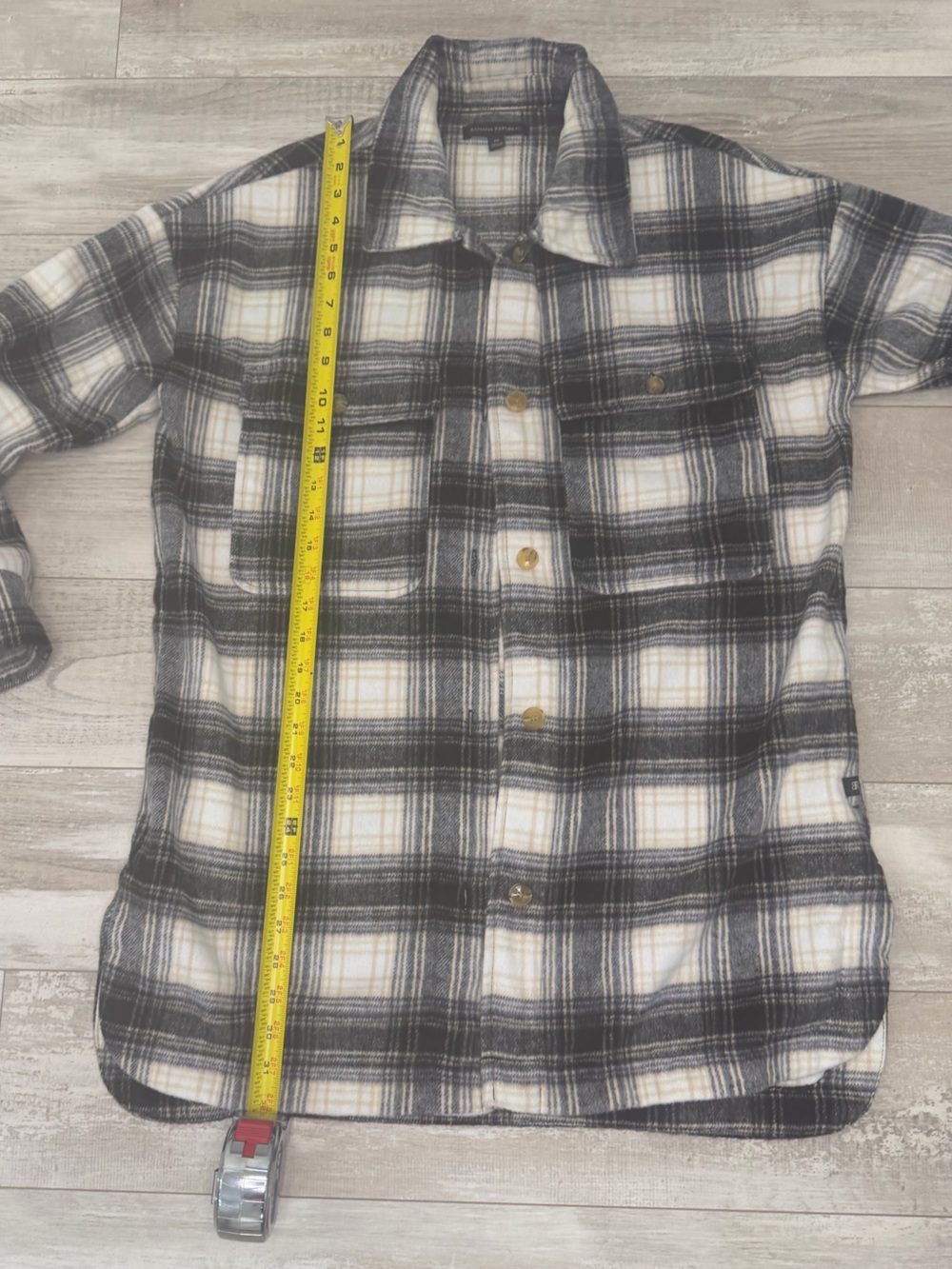 Banana Republic Plaid Flannel Shirt Jacket Shacket Black Cream M EUC - Picture 7 of 7